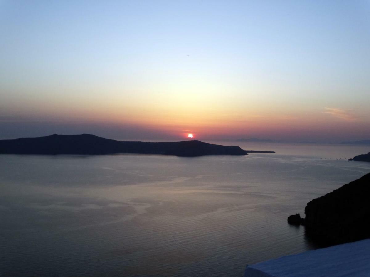 Yposkafo Suites - Studio - Santorini Φηρά Εξωτερικό φωτογραφία
